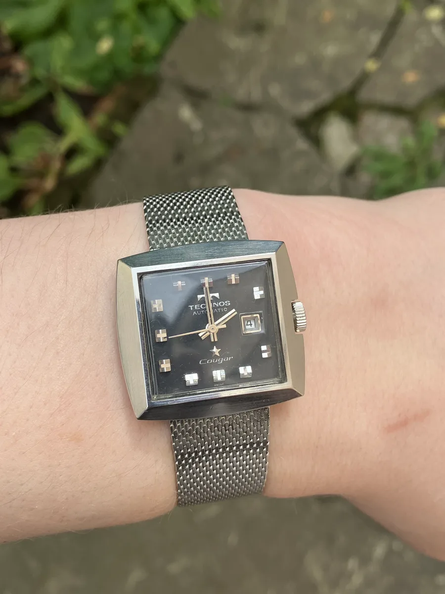 Technos Cougar  Automatic Vintage 1970s Watch Works 47 hours NEEDS RESTORATION!