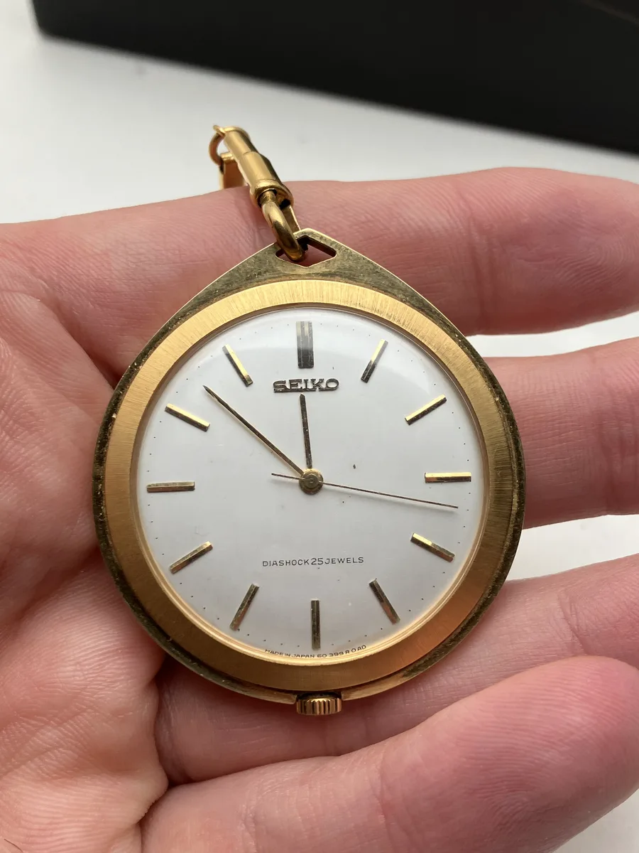 Seiko Gold Plated Diaschock 25 jewels 1960s Vintage Pocket Watch Works 45 Hours